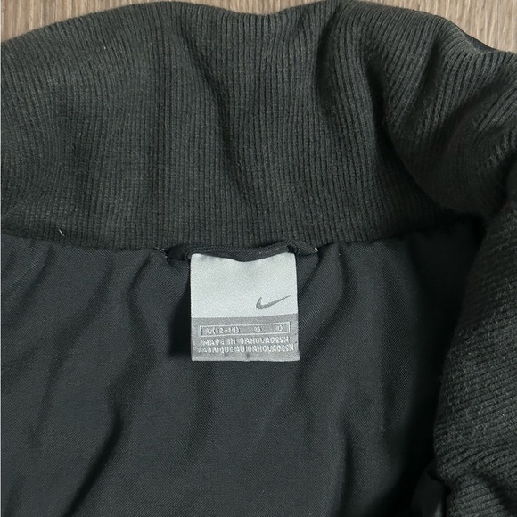 Vintage Kid’s Nike Jacket - Picture 3 of 6